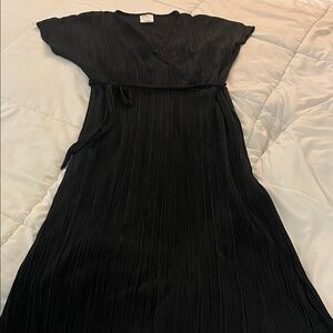 Serra Black Pleated Mid length Dress